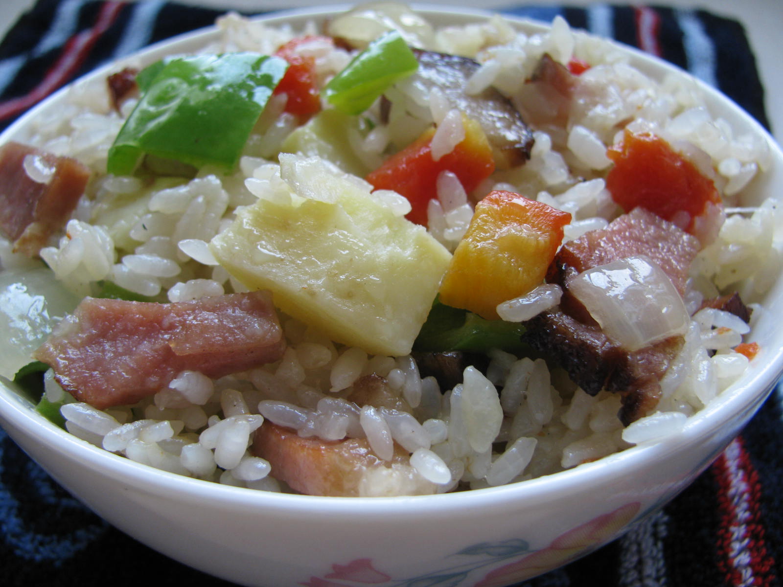 昆明铜锅洋芋饭(大同街店)